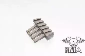 Slanted rail RIS Une heure - terre noire